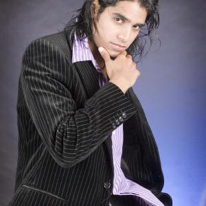 Rajiv Mothie aka King of Entertainment He is known for his eccentric moves  captivating stage presence
